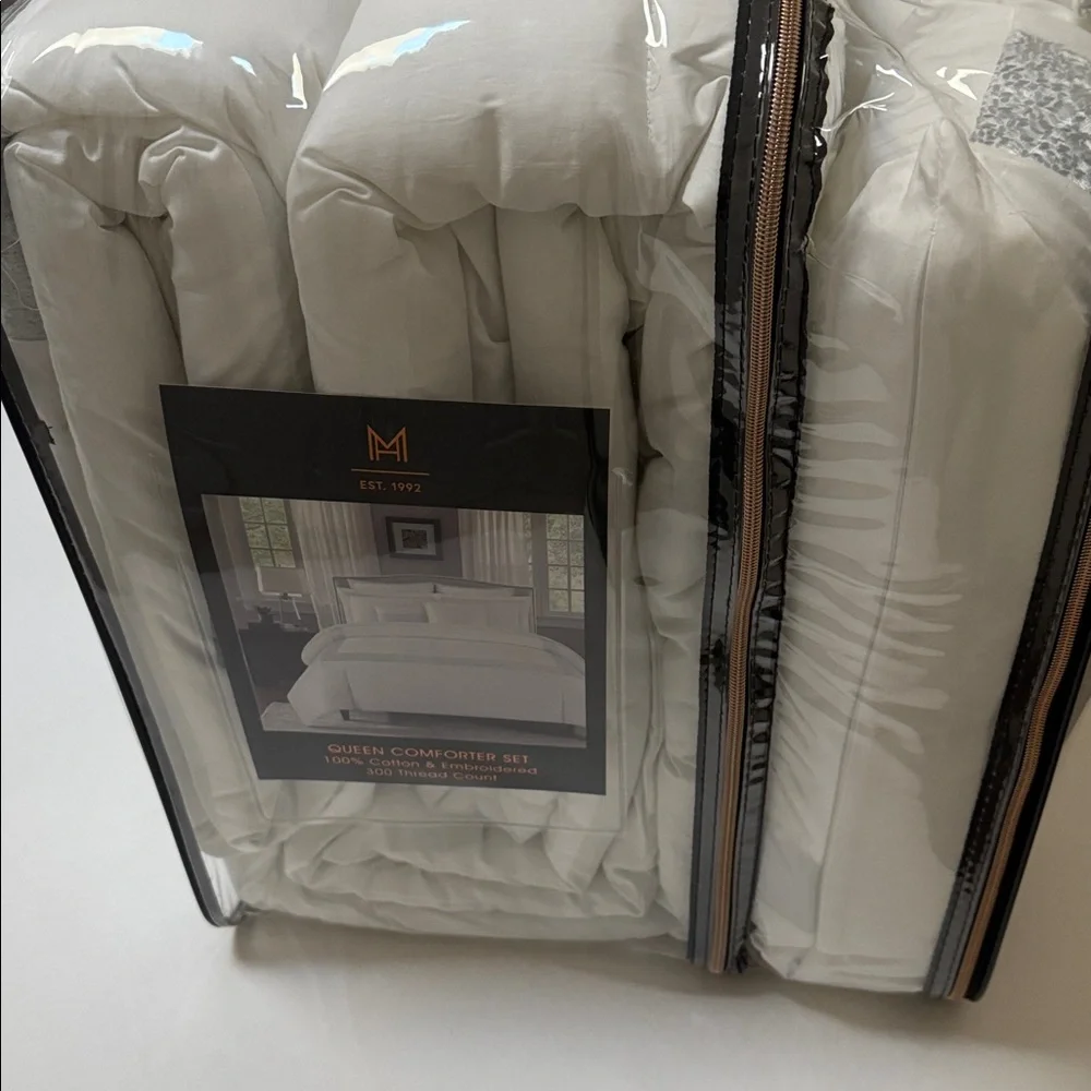 NEW! COMFORTER SET 100% COTTON 5 PIECES QUEEN MANOR HOTEL WHITE FROSTED BLUE SKY